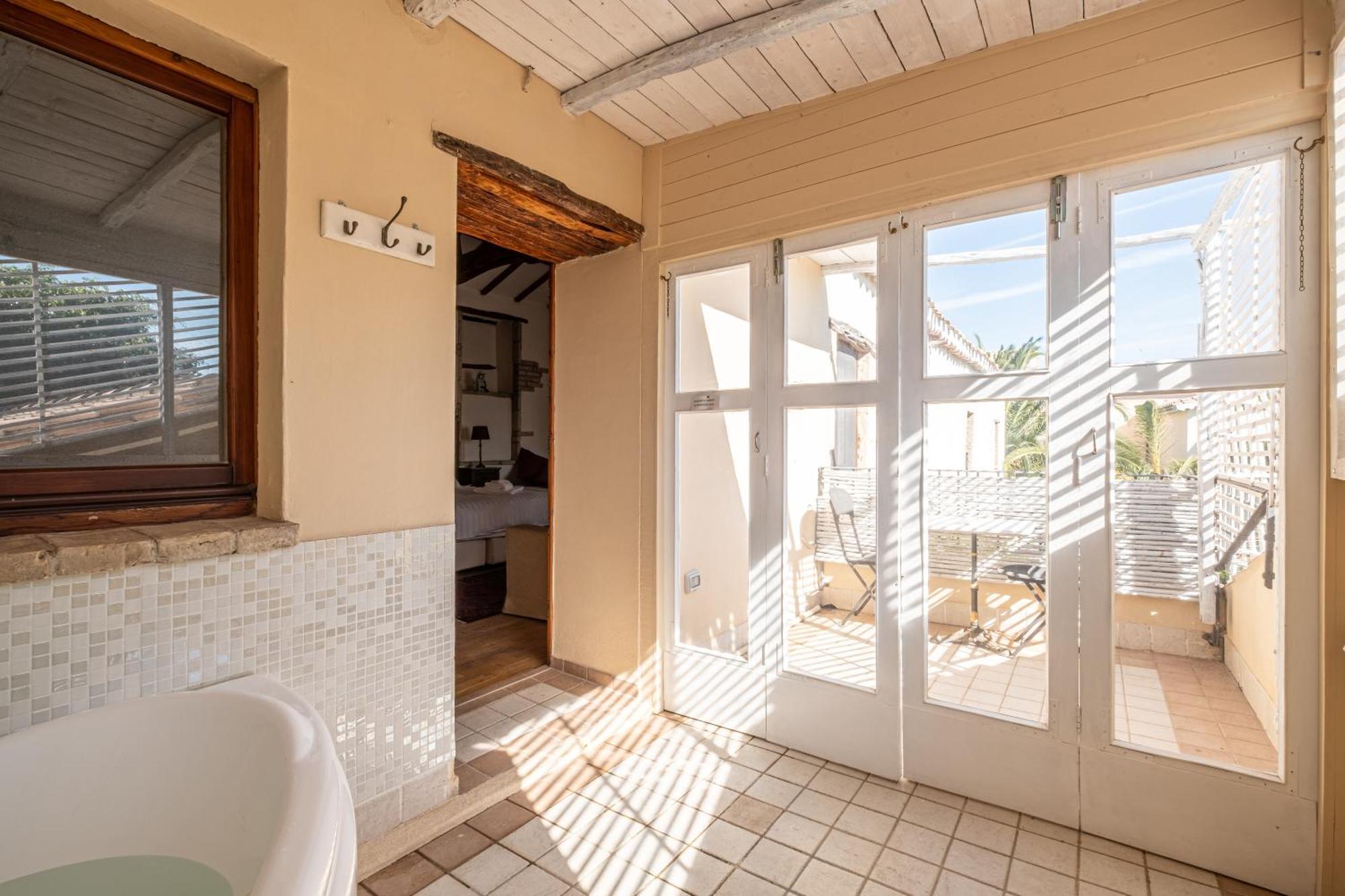 Corte Cristina & Suites Quartucciu Eksteriør billede