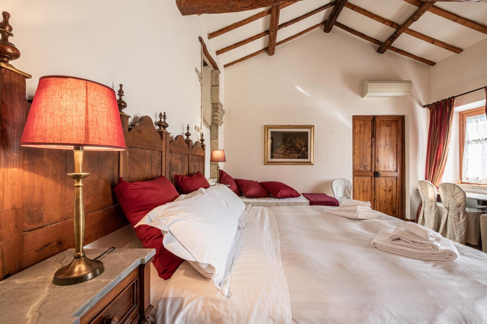 Corte Cristina & Suites Quartucciu Eksteriør billede