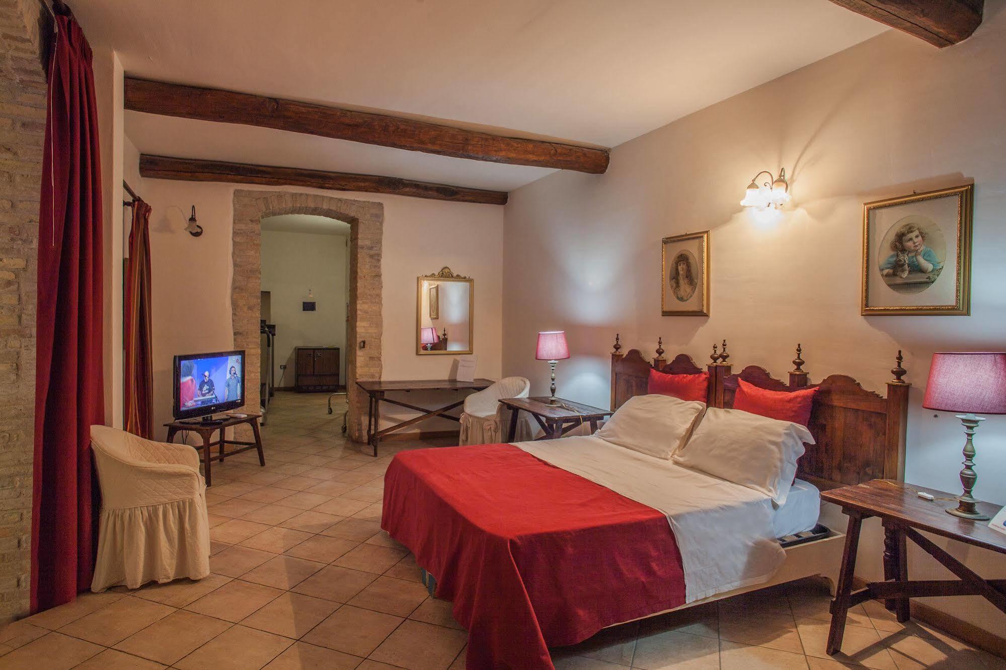 Corte Cristina & Suites Quartucciu Eksteriør billede